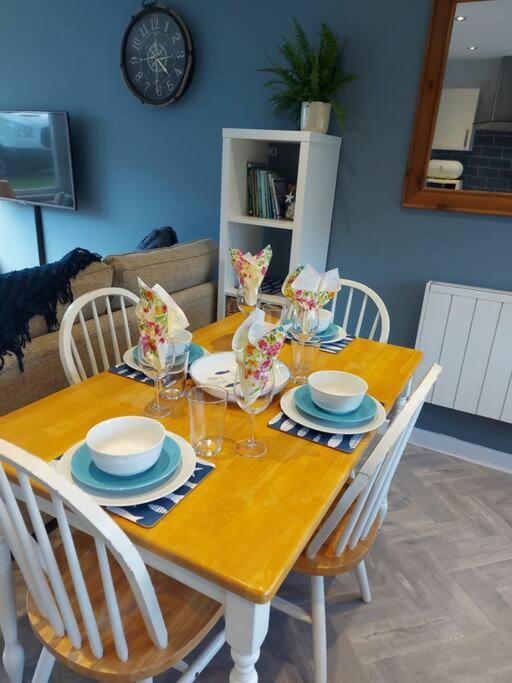 Galwad Y Mor A Coastal Escape In Pembrokeshire'S National Parks Villa Lamphey Kültér fotó