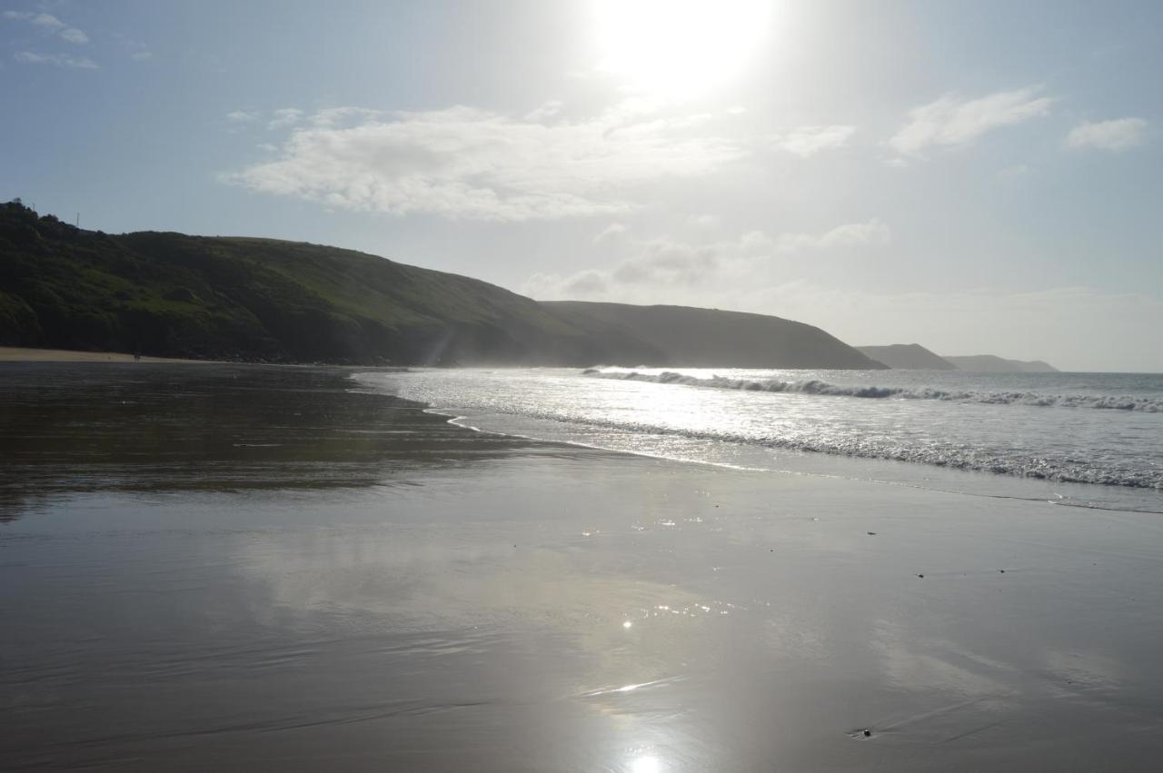 Galwad Y Mor A Coastal Escape In Pembrokeshire'S National Parks Villa Lamphey Kültér fotó