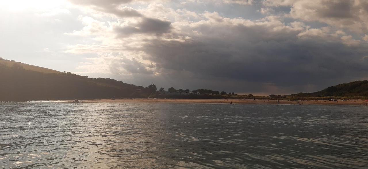 Galwad Y Mor A Coastal Escape In Pembrokeshire'S National Parks Villa Lamphey Kültér fotó